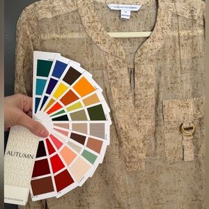 Diane Von Furstenberg Beige Blouse with Gold Pattern and Hardware